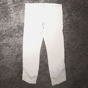 Alo White 3/4 Leggings Medium